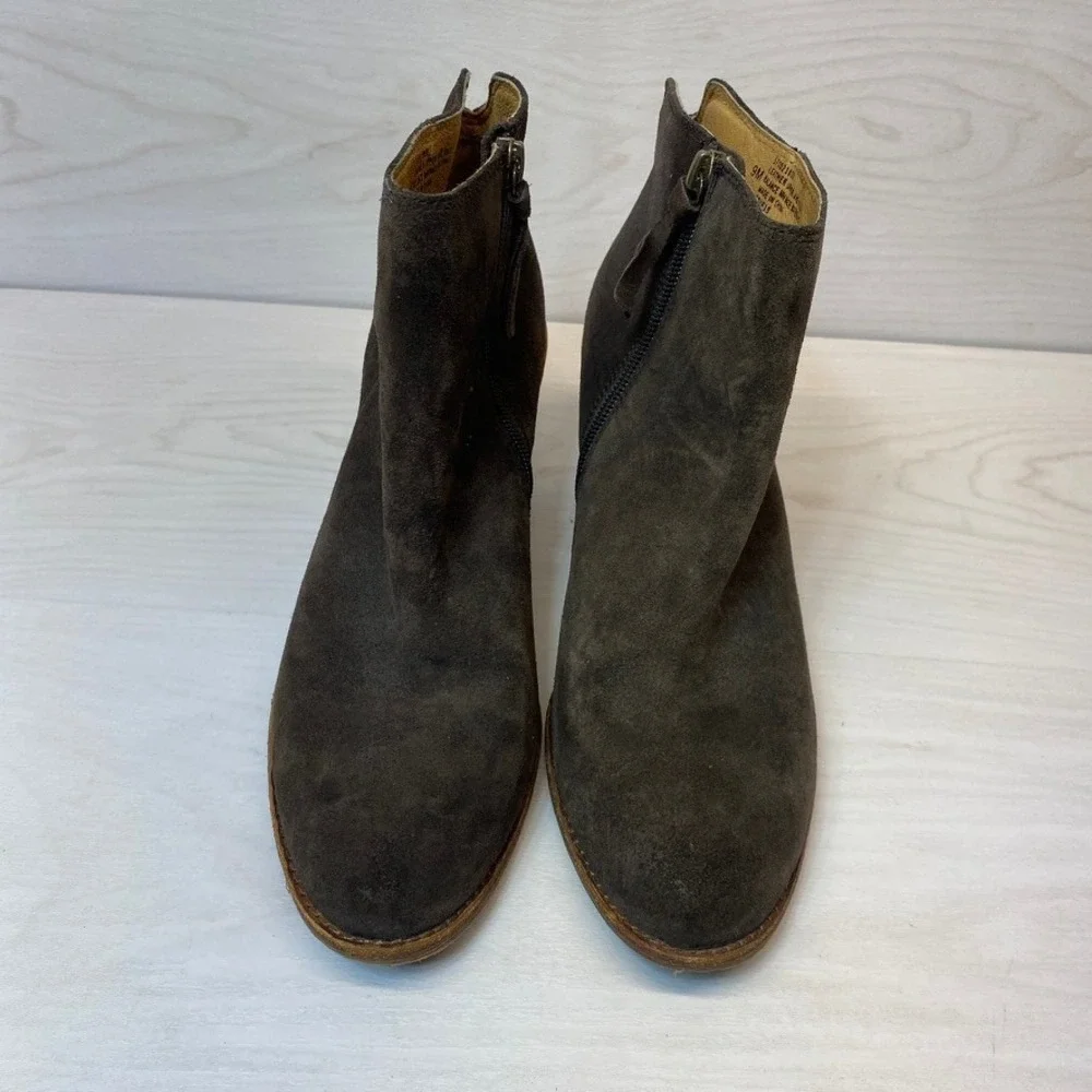 Sofft Womens 9M Ankle Boots Suede Metallic Brown Block Heel Booties SF0021800